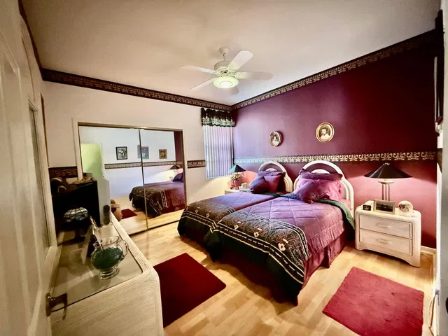 Unit 103 photo 18
