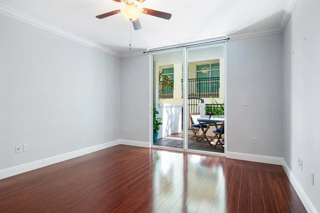 The Prado Unit 542 photo 9