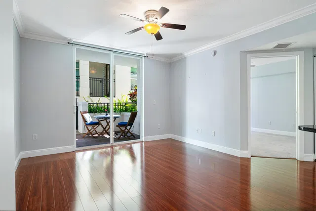 The Prado Unit 542 photo 10
