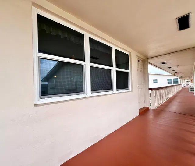  Residence photo 9