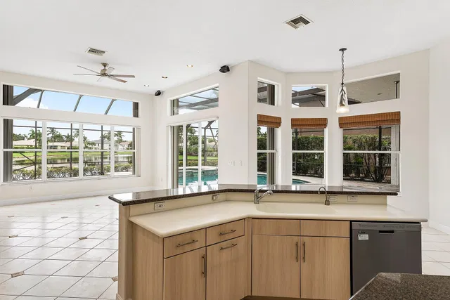 Saturnia Boca Raton Residence photo 9