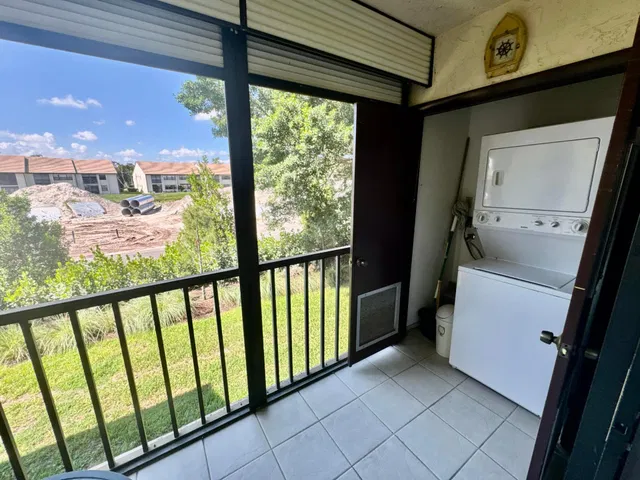 Unit 205 photo 29