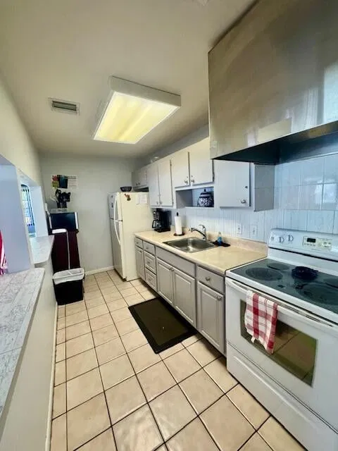 Unit 205 photo 42