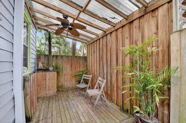 Old Northwood Residence photo 27
