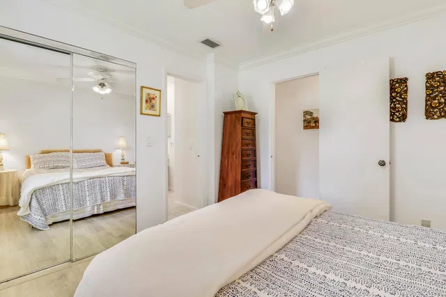 Residence photo 10