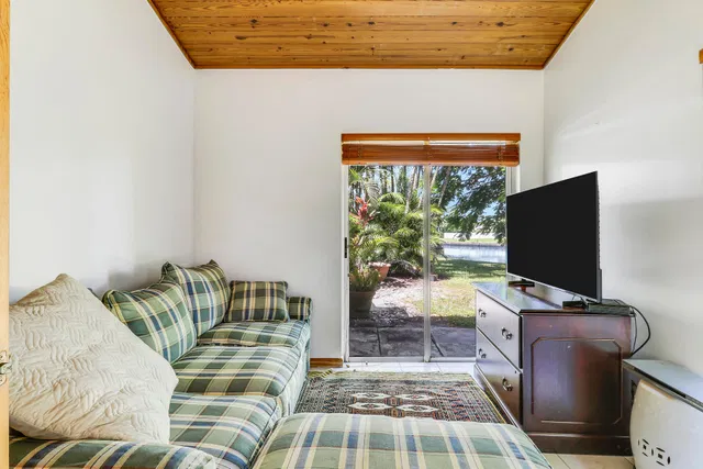 Residence photo 11