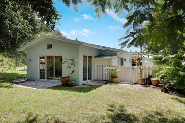 Residence photo 34