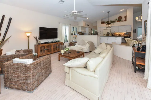 Colonnade Boca Raton Residence photo 39