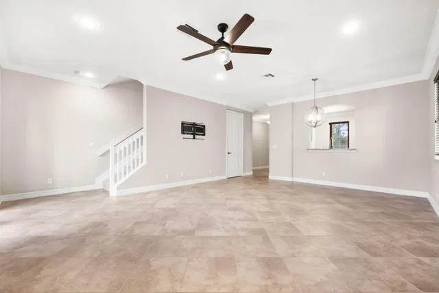 Canterbury Place Residence photo 6