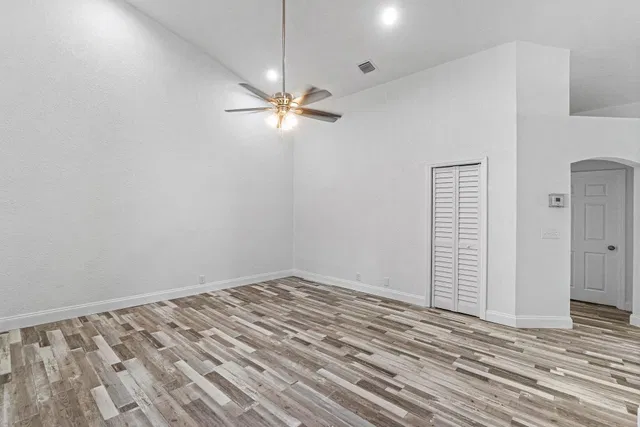 Residence photo 13