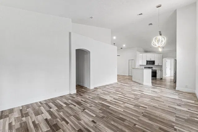 Residence photo 15