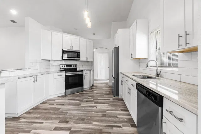 Residence photo 19