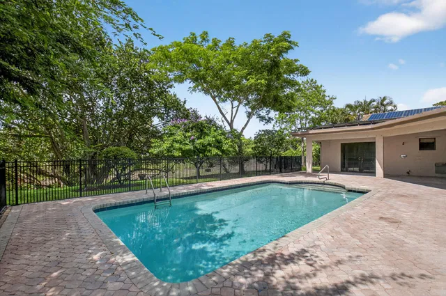 Boca Grove Residence photo 32