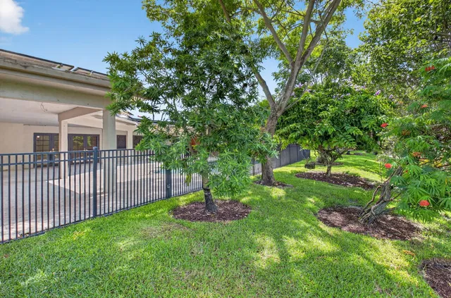 Boca Grove Residence photo 33