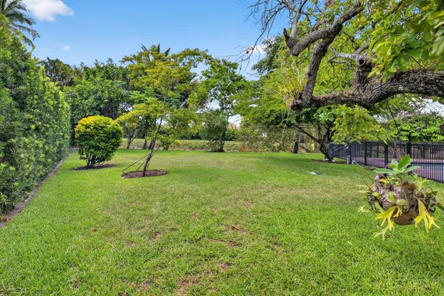 Boca Grove Residence photo 35