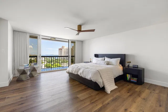 Waterview Towers Unit 1401 photo 9