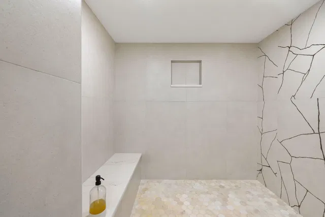 Waterview Towers Unit 1401 photo 12