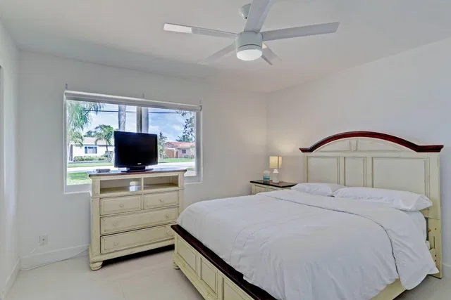 Residence photo 15