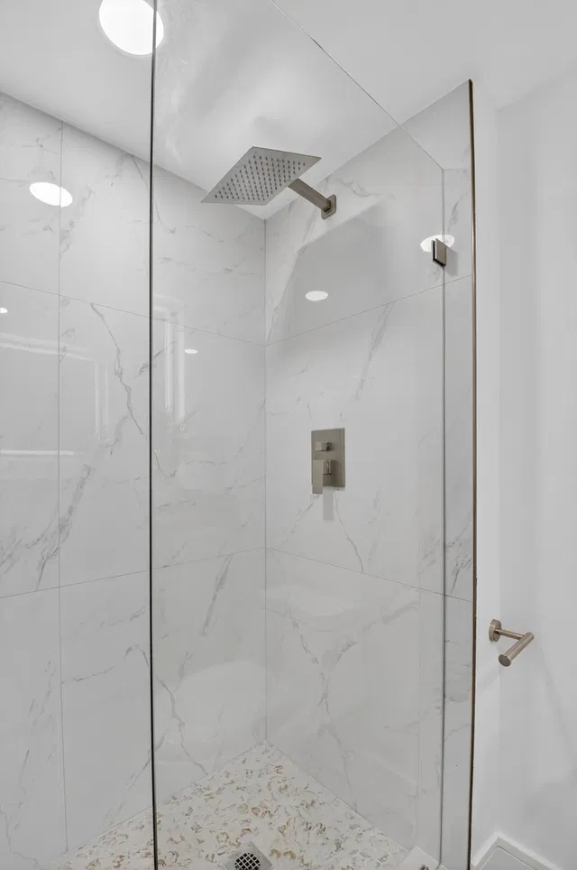 Unit 1509 photo 19