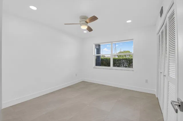 Unit 1509 photo 20