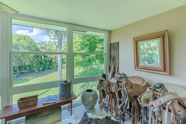 Unit 117-10 photo 15