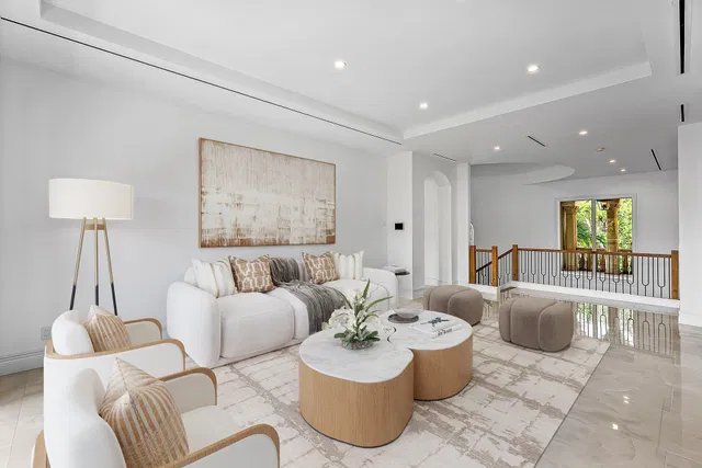Lake Shore Estates Residence photo 41