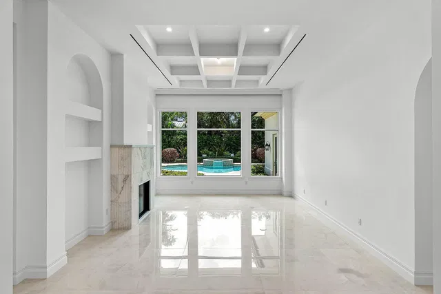 Lake Shore Estates Residence photo 55