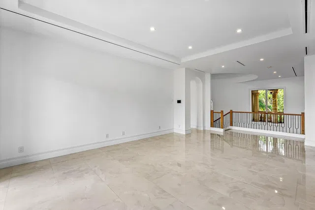 Lake Shore Estates Residence photo 69