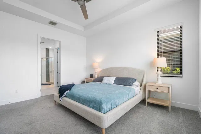Residence photo 17