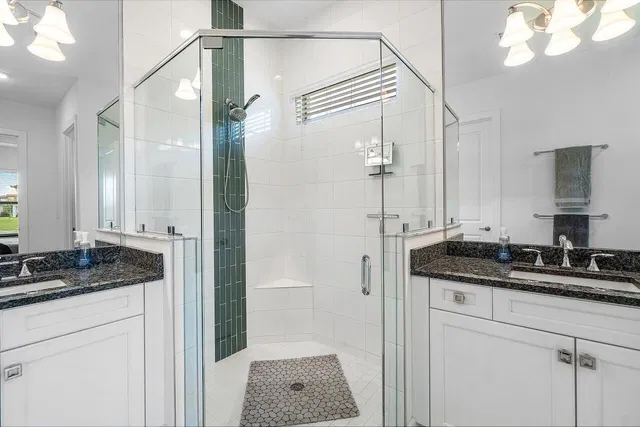 Residence photo 19