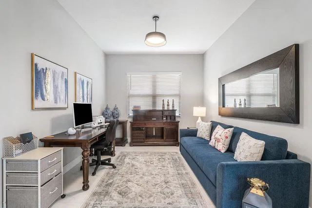 Residence photo 21