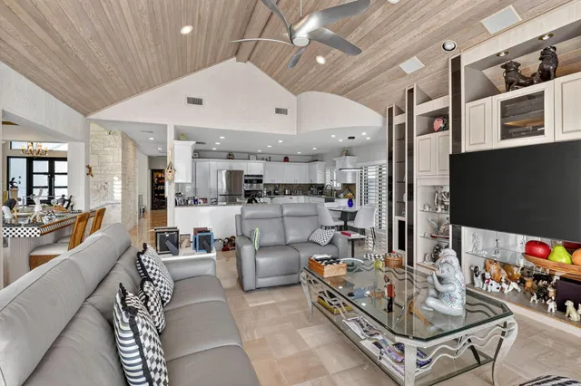 St. Andrews Country Club Residence photo 10