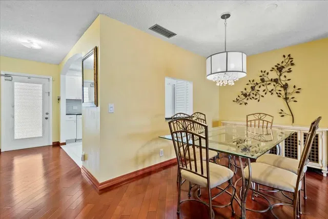 Residence photo 19