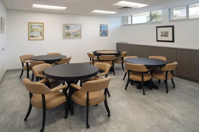 Unit 102 photo 27