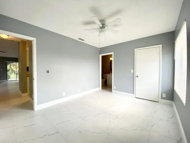 Unit 16-201 photo 20