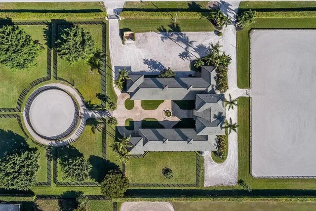 Palm Beach Point Residence photo 8