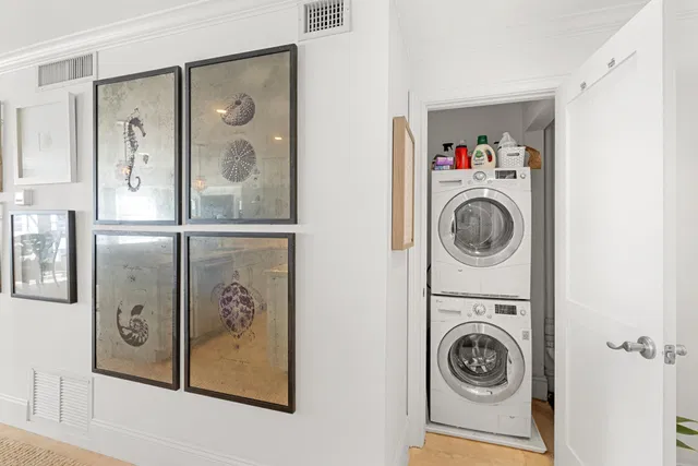 Unit 307-308 photo 18