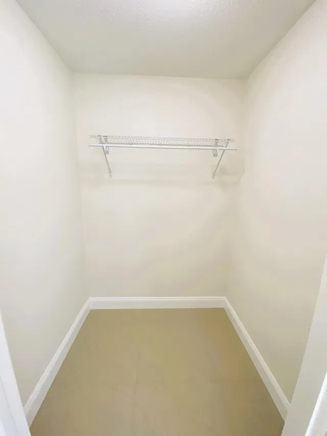 Unit 7-102 photo 22