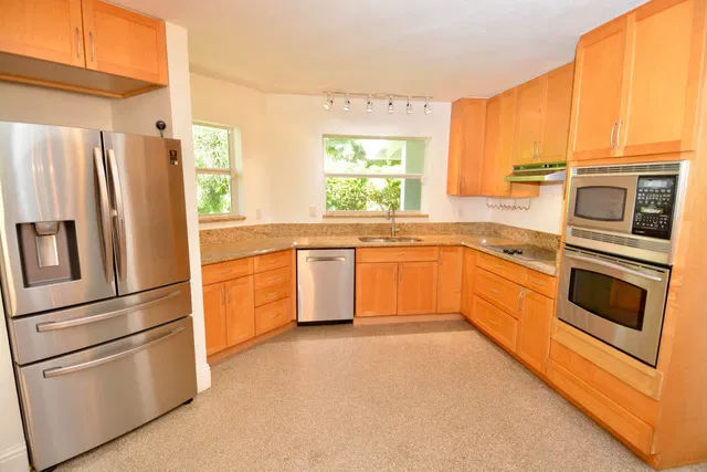 Residence photo 19