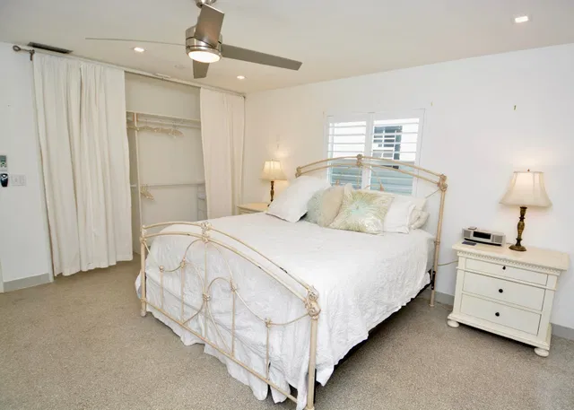 Residence photo 25
