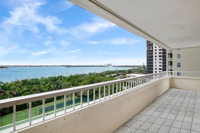 Singer Island Unit 4d photo 9