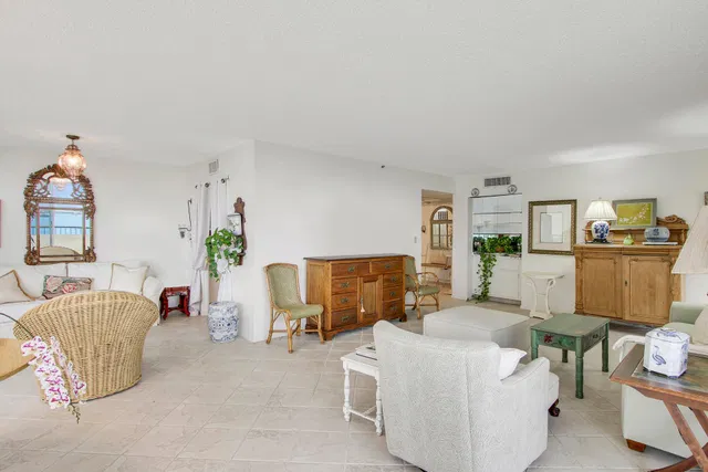 Singer Island Unit 4d photo 21