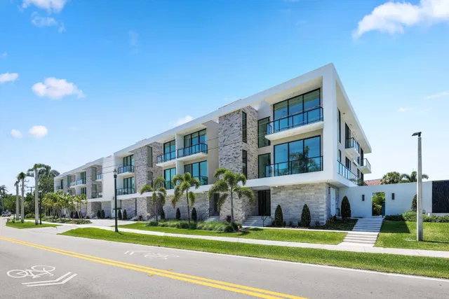 1177 Moderne Delray Beach Unit 306 photo 4