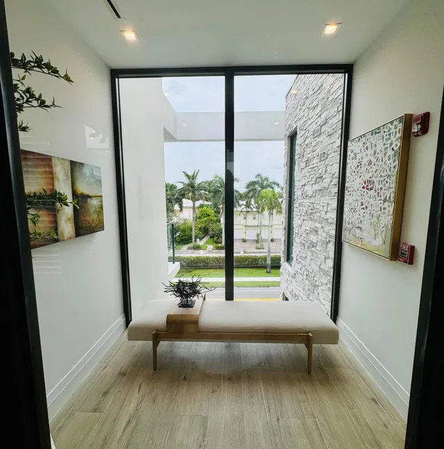 1177 Moderne Delray Beach Unit 306 photo 7