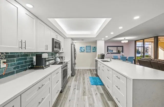 Unit 6103 photo 4