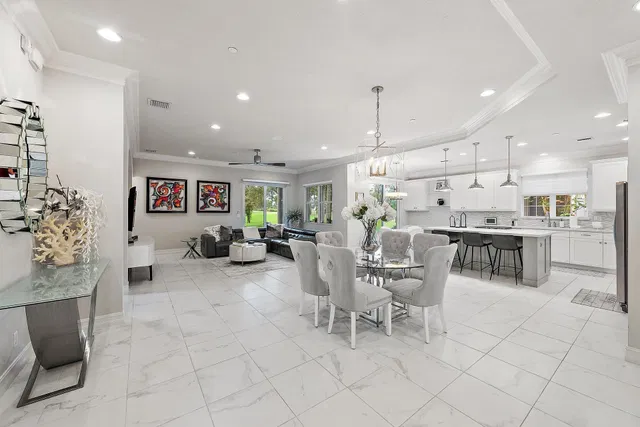 Jupiter Country Club Unit 129 photo 5