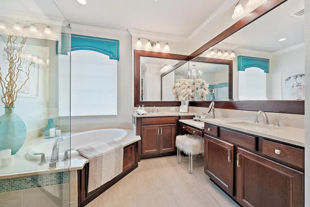 Jupiter Country Club Unit 129 photo 14