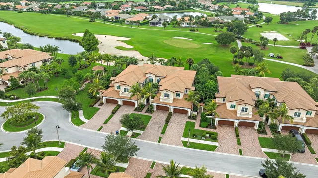 Jupiter Country Club Unit 129 photo 24