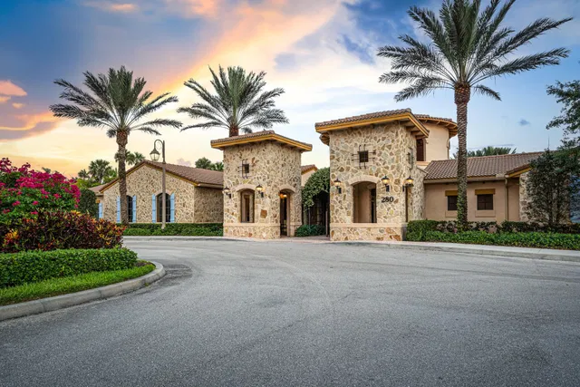 Jupiter Country Club Unit 129 photo 35