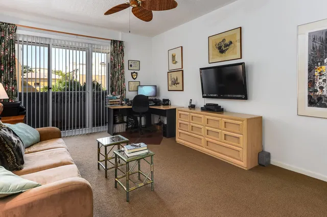 The Plaza of The Palm Beaches Unit Th5f photo 21